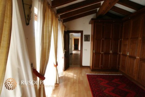 Villa for sale in Ibiza town, Ibiza, Spain 9 bedrooms, 4200 sq.m. No. 38218 - photo 5