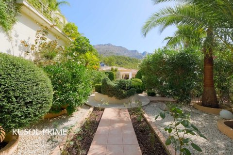 Villa for sale in Altea, Alicante, Spain 6 bedrooms, 950 sq.m. No. 39511 - photo 4