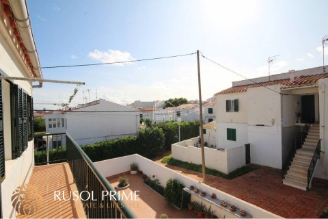Apartment for sale in Mahon, Menorca, Spain 2 bedrooms, 76 sq.m. No. 39229 - photo 9