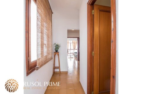 Apartment for sale in Mahon, Menorca, Spain 3 bedrooms, 88 sq.m. No. 39206 - photo 4