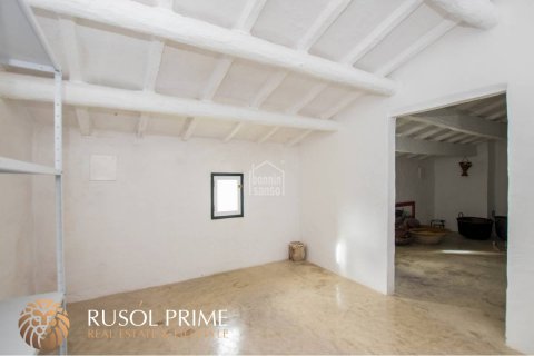 Townhouse for sale in Es Mercadal, Menorca, Spain 7 bedrooms, 347 sq.m. No. 38972 - photo 13