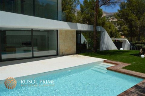 Villa for sale in Altea, Alicante, Spain 4 bedrooms, 402 sq.m. No. 39473 - photo 7