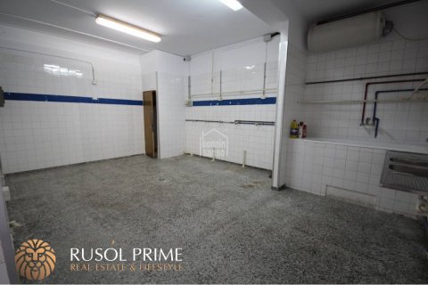 Garage for sale in Mahon, Menorca, Spain 4 bedrooms, 402 sq.m. No. 38253 - photo 7