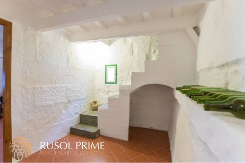 Townhouse for sale in Alaior, Menorca, Spain 4 bedrooms, 252 sq.m. No. 38986 - photo 14