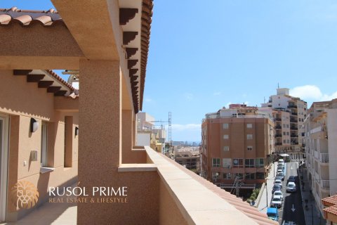 Penthouse for sale in Calpe, Alicante, Spain 5 bedrooms, 500 sq.m. No. 40840 - photo 1