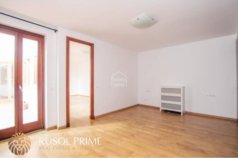 Apartment for sale in Mahon, Menorca, Spain 8 bedrooms, 617 sq.m. No. 11161 - photo 15