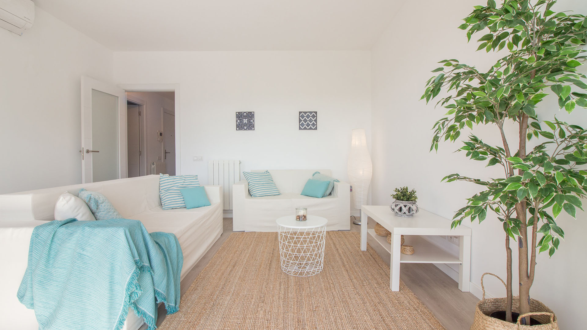 Llacuna Homes in Moncada, Valencia, Spain No. 46809