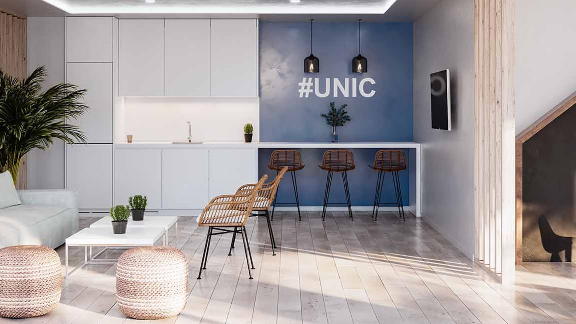 Unic in Alicante, Spain No. 41175
