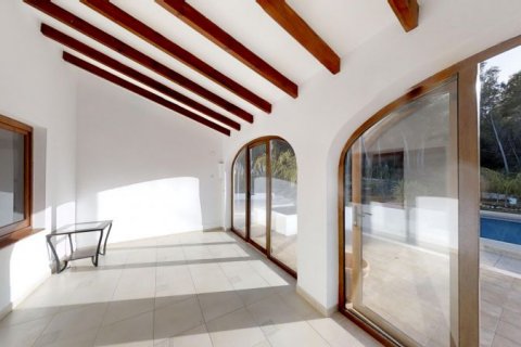 Villa for sale in Javea, Alicante, Spain 4 bedrooms, 320 sq.m. No. 44007 - photo 6