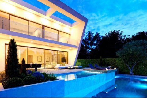 Villa for sale in Benidorm, Alicante, Spain 5 bedrooms, 639 sq.m. No. 43056 - photo 1