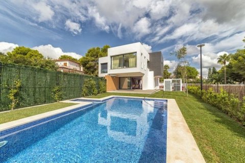 Villa for sale in Moraira, Alicante, Spain 3 bedrooms, 179 sq.m. No. 45124 - photo 3