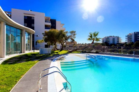 Apartment for sale in Villamartin, Alicante, Spain 3 bedrooms, 94 sq.m. No. 43432 - photo 1