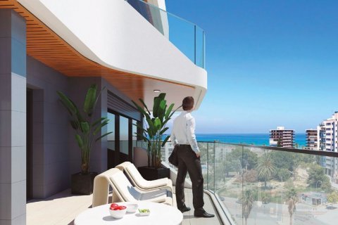 Apartment for sale in Alicante, Spain 3 bedrooms, 158 sq.m. No. 44737 - photo 1