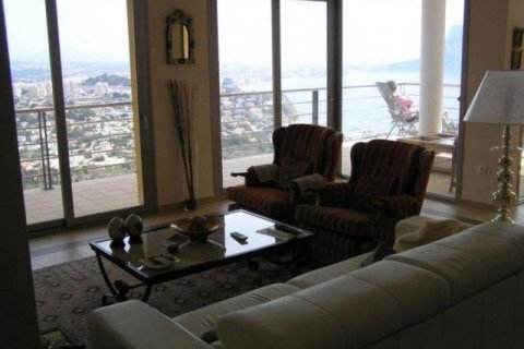 Villa for sale in Calpe, Alicante, Spain 4 bedrooms, 300 sq.m. No. 45525 - photo 9