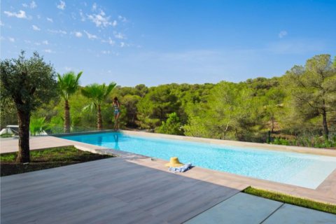 Villa for sale in Alicante, Spain 3 bedrooms, 285 sq.m. No. 45760 - photo 4