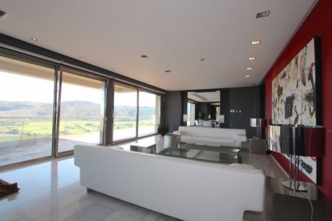 Villa for sale in Denia, Alicante, Spain 6 bedrooms, 1.37 sq.m. No. 44790 - photo 7