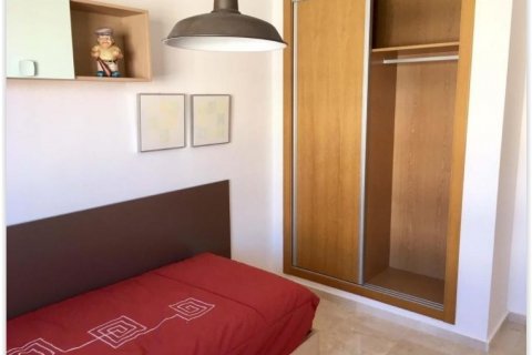 Apartment for sale in Alicante, Spain 4 bedrooms, 116 sq.m. No. 45867 - photo 2