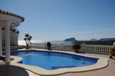 Villa for sale in Moraira, Alicante, Spain 5 bedrooms, 566 sq.m. No. 44284 - photo 4