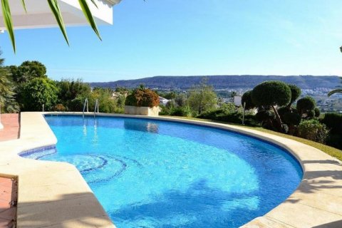 Villa for sale in Javea, Alicante, Spain 3 bedrooms, 250 sq.m. No. 45280 - photo 4