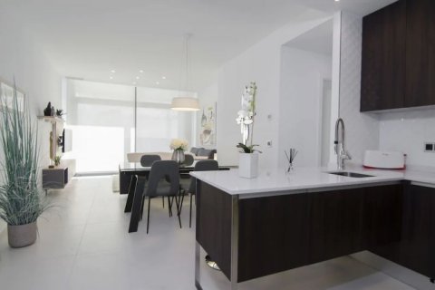 Apartment for sale in Alicante, Spain 2 bedrooms, 120 sq.m. No. 42465 - photo 5