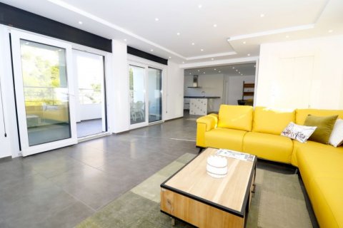 Villa for sale in Altea, Alicante, Spain 4 bedrooms, 320 sq.m. No. 43091 - photo 6