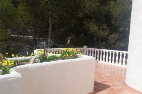 Villa for sale in Altea, Alicante, Spain 3 bedrooms, 234 sq.m. No. 45442 - photo 6