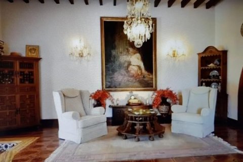 Castles for sale in Alicante, Spain 2000 sq.m. No. 45053 - photo 3