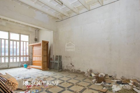 Commercial property for sale in Ciutadella De Menorca, Menorca, Spain 210 sq.m. No. 47045 - photo 4