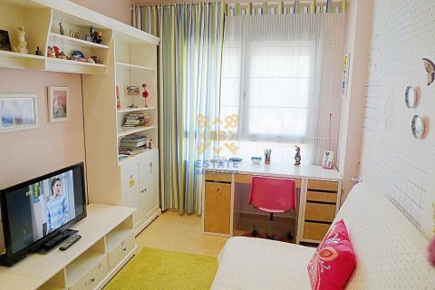 Apartment for sale in Lloret de Mar, Girona, Spain 3 bedrooms, 95 sq.m. No. 22110 - photo 6