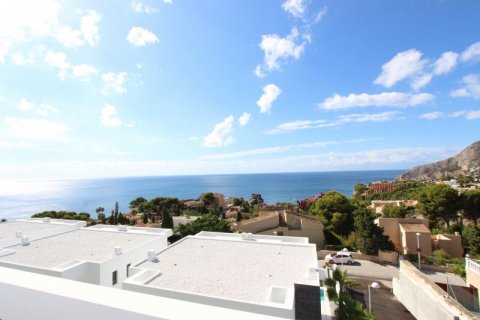 Townhouse for sale in Calpe, Alicante, Spain 4 bedrooms, 445 sq.m. No. 42348 - photo 6