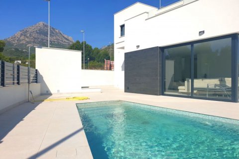 Villa for sale in Polop, Alicante, Spain 3 bedrooms, 185 sq.m. No. 45245 - photo 6