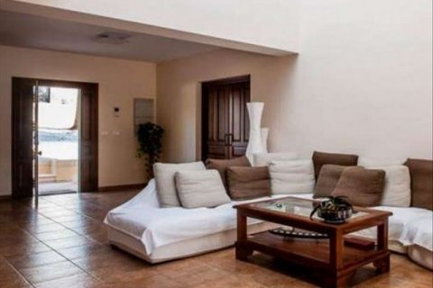 Villa for sale in Benidorm, Alicante, Spain 4 bedrooms, 371 sq.m. No. 44961 - photo 5