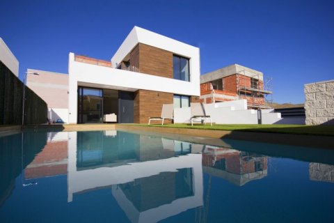 Villa for sale in El Campello, Alicante, Spain 3 bedrooms, 133 sq.m. No. 43705 - photo 7