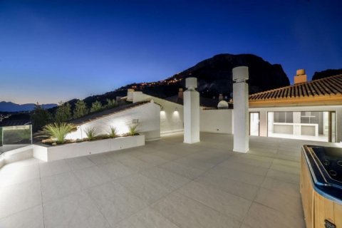 Penthouse for sale in Millena, Alicante, Spain 4 bedrooms, 265 sq.m. No. 43743 - photo 5