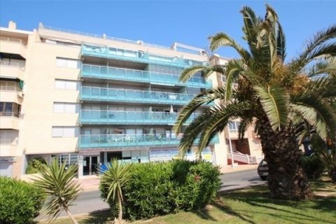 Apartment for sale in Torrevieja, Alicante, Spain 3 bedrooms, 90 sq.m. No. 45995 - photo 1