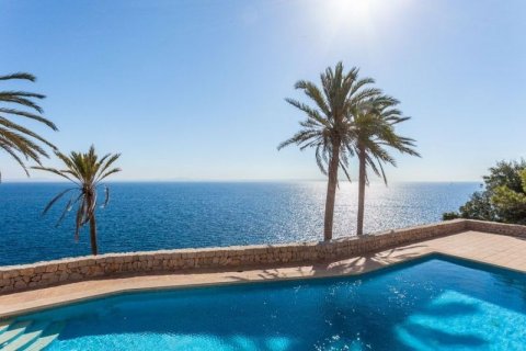 Villa for sale in Alicante, Spain 7 bedrooms, 1200 sq.m. No. 44980 - photo 1
