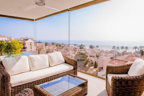 Penthouse for sale in Santa Pola, Alicante, Spain 3 bedrooms, 600 sq.m. No. 42779 - photo 2