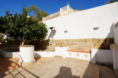 Villa for sale in Benissa, Alicante, Spain 4 bedrooms, 174 sq.m. No. 41930 - photo 3