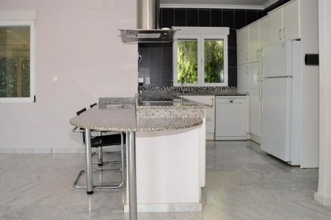 Villa for sale in Javea, Alicante, Spain 3 bedrooms, 250 sq.m. No. 45280 - photo 8