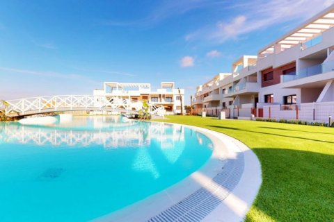 Townhouse for sale Torrevieja, Alicante, Spain 2 bedrooms, 131 sq.m. No. 42389 - photo 1