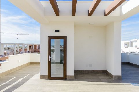 Villa for sale in Alicante, Spain 3 bedrooms, 101 sq.m. No. 42198 - photo 6