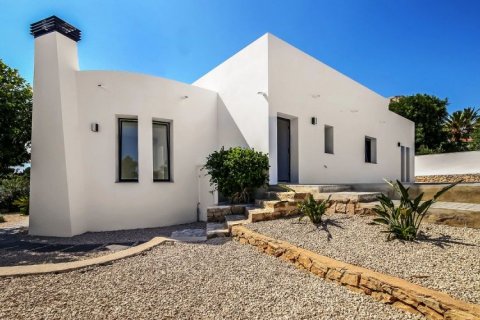 Villa for sale in Benissa, Alicante, Spain 3 bedrooms, 182 sq.m. No. 43110 - photo 4