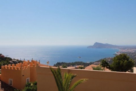 Villa for sale in Altea, Alicante, Spain 3 bedrooms, 380 sq.m. No. 43683 - photo 3