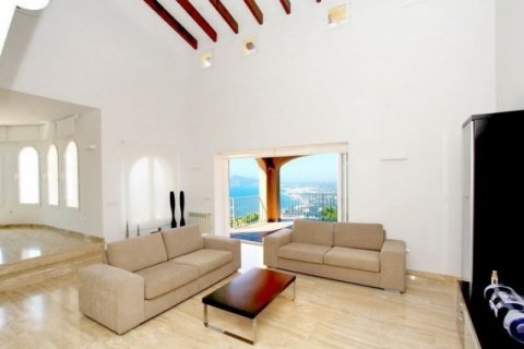 Villa for sale in Altea, Alicante, Spain 5 bedrooms, 400 sq.m. No. 45597 - photo 8