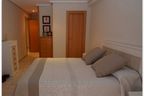 Apartment for sale in Benidorm, Alicante, Spain 4 bedrooms, 152 sq.m. No. 44277 - photo 10