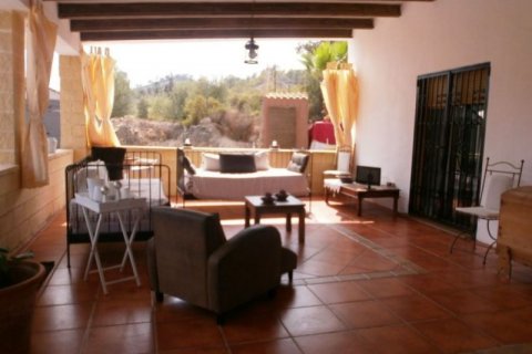 Villa for sale in Villajoyosa, Alicante, Spain 2 bedrooms, 240 sq.m. No. 44578 - photo 5