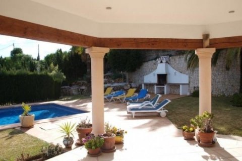 Villa for sale in Javea, Alicante, Spain 4 bedrooms, 400 sq.m. No. 45712 - photo 9