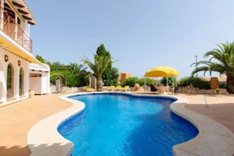 Villa for sale in Altea, Alicante, Spain 5 bedrooms, 365 sq.m. No. 43715 - photo 7