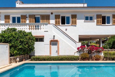 Villa for sale in Santa Ponsa, Mallorca, Spain 6 bedrooms, 270 sq.m. No. 47391 - photo 13