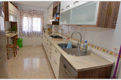 Apartment for sale in Benidorm, Alicante, Spain 4 bedrooms, 152 sq.m. No. 44277 - photo 6